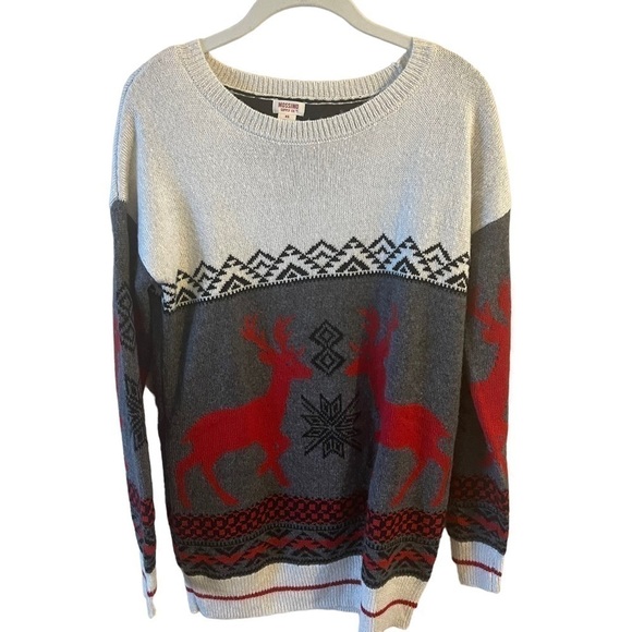 Mossimo Christmas reindeer snowflake holiday sweater size XS gray red and cream - Picture 1 of 7